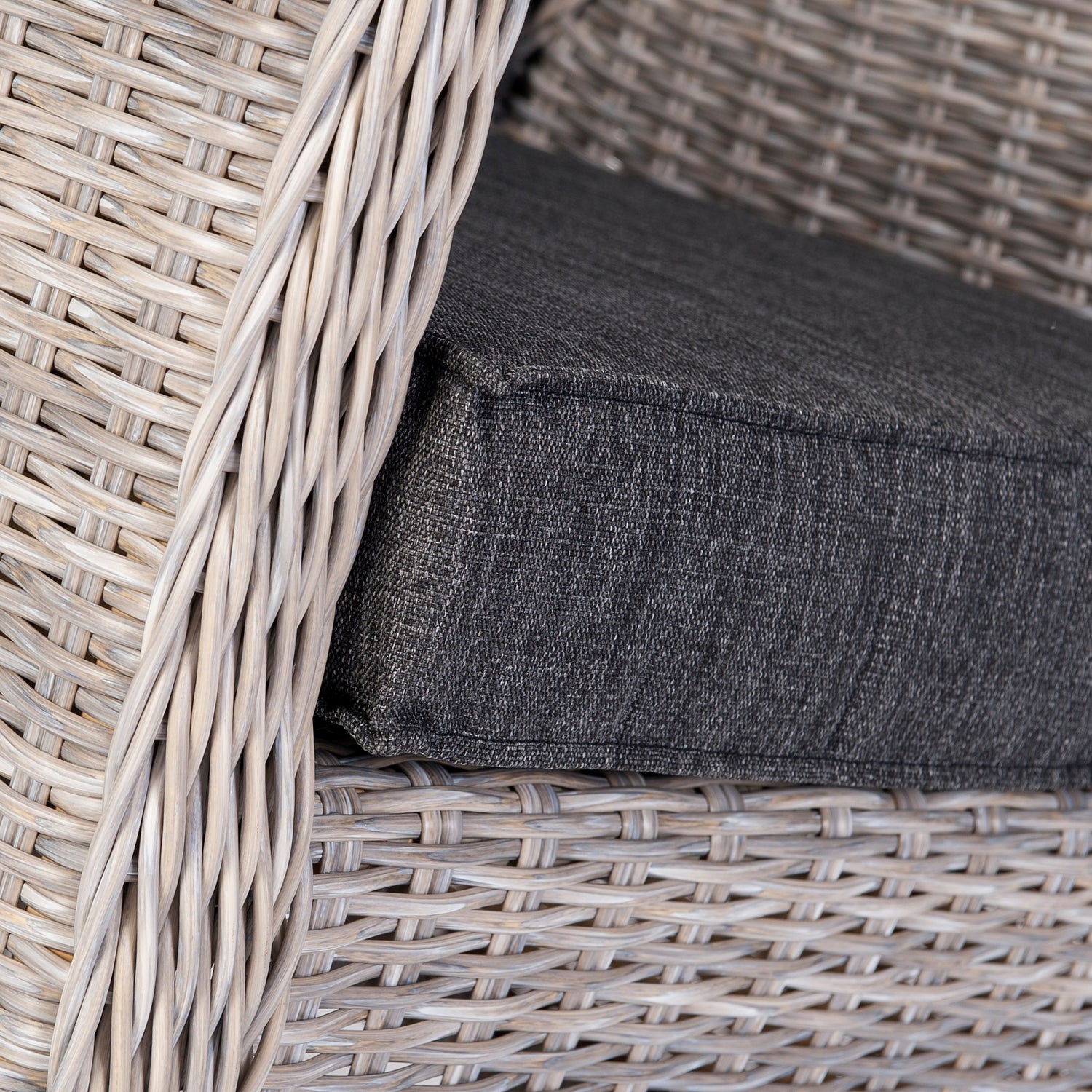 Intratuin loungestoel Sanur beige