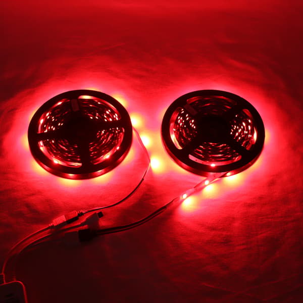 15M LED Stripe Lys RGB 5050 Musikksynkronisering Fargeskiftende LED-lys Applikasjonskontroll DC12V Fleksibel Romdekorasjon Lampestripe