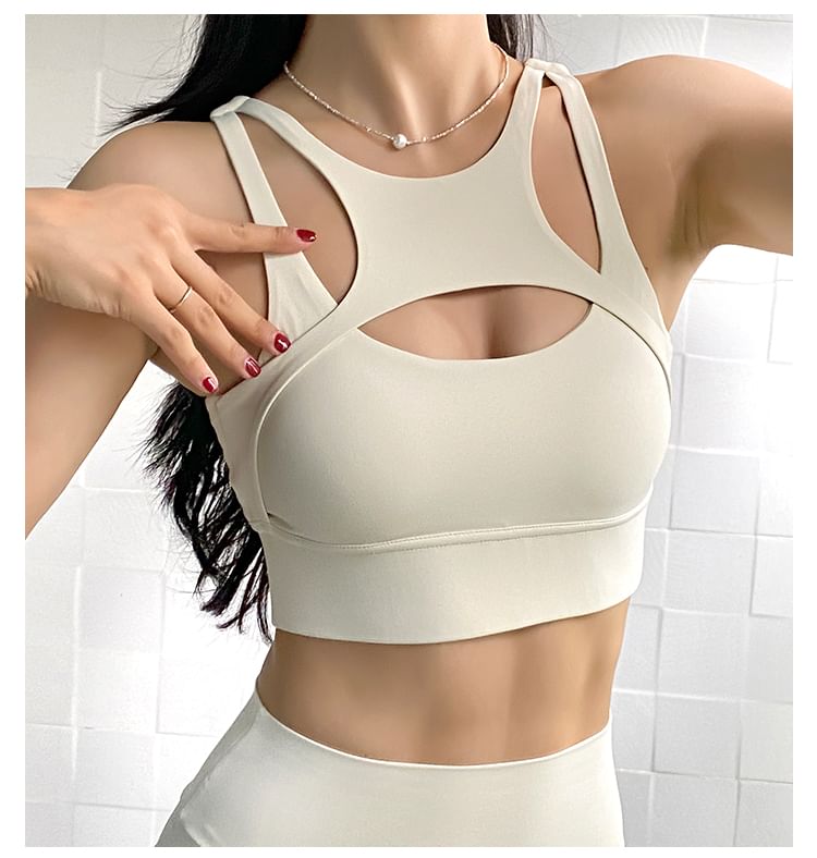Engiko - Cutout Plain Sportbeha
