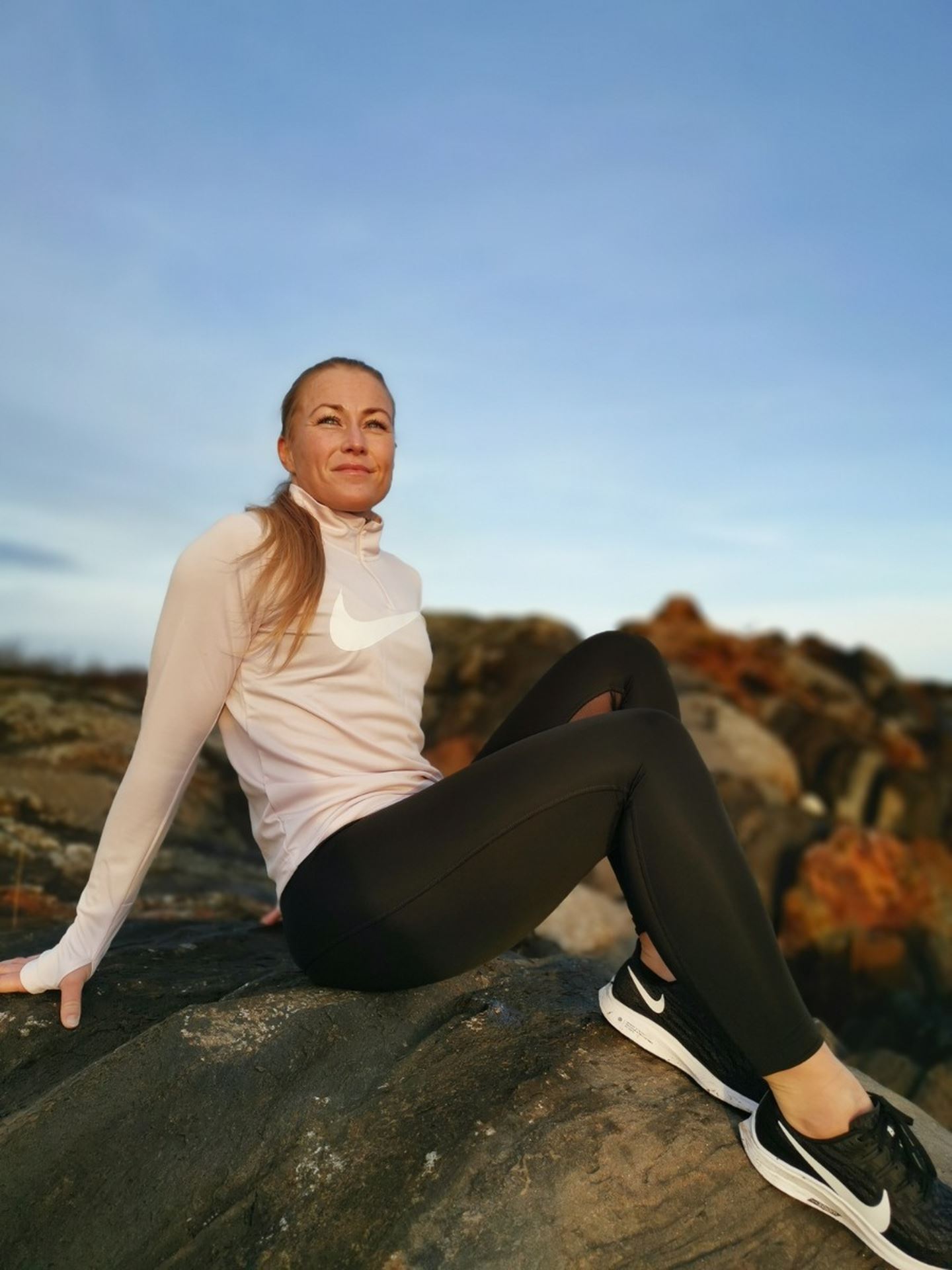 Swoosh Midlayer Run