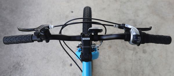 FLiZZi 24 KETTE Kindervelo  blau  24 ZOLL