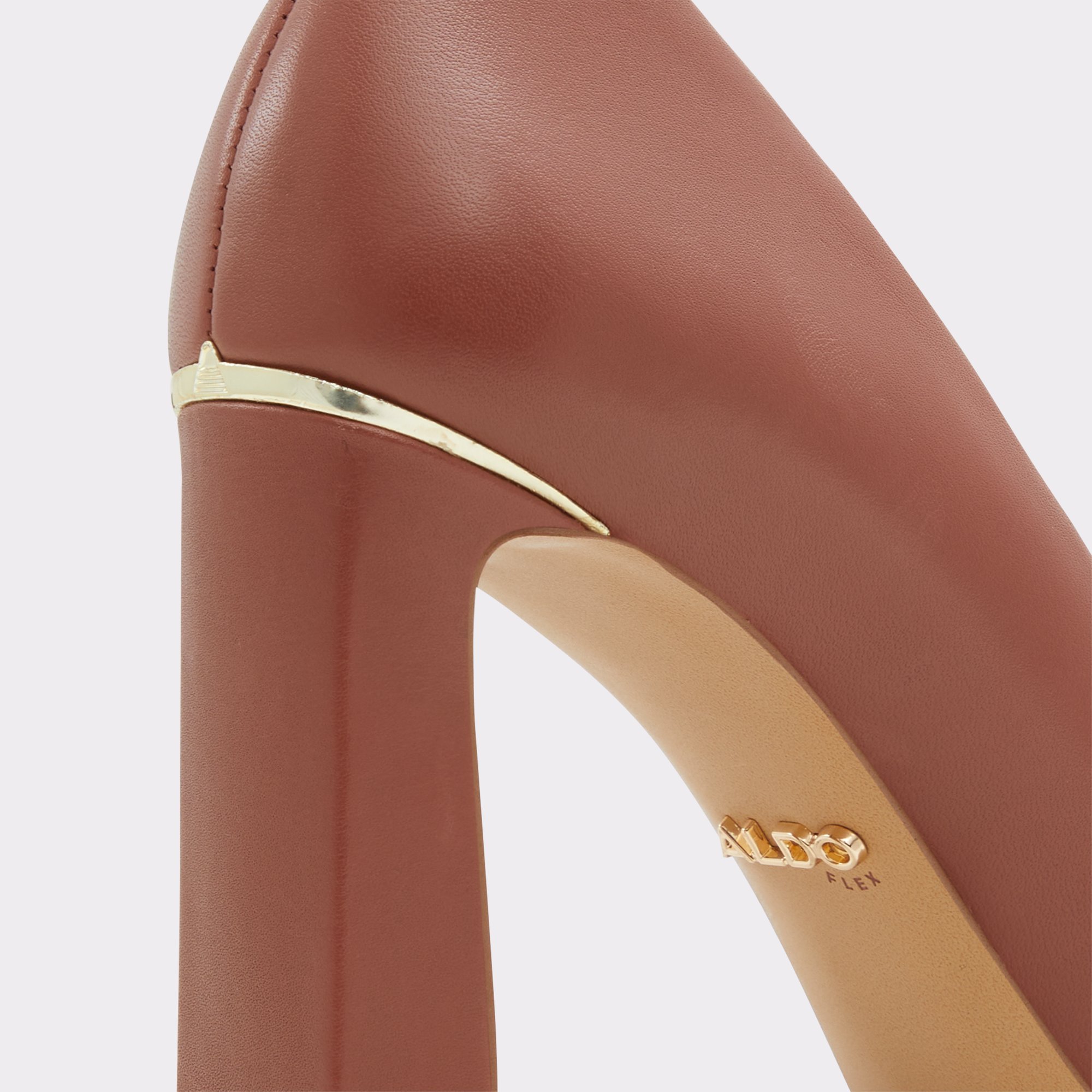 Seirith Rust Women Pumps
