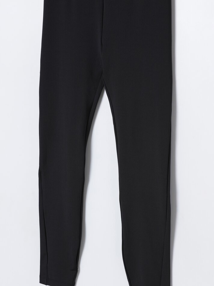 Leggings esportivas básicas - Pretas