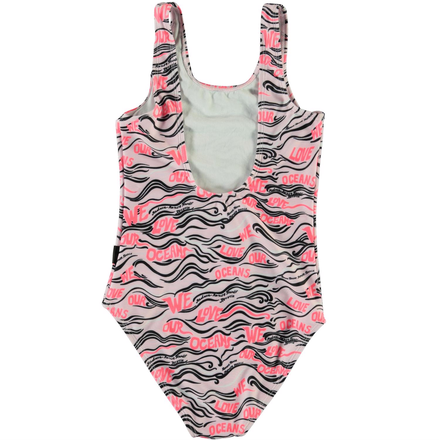Nika - Weloveouroceanpink