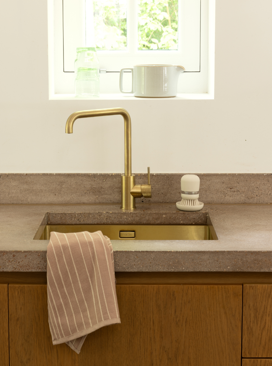 SinkSide Afwasborstel met Zeepreservoir - Soft Beige