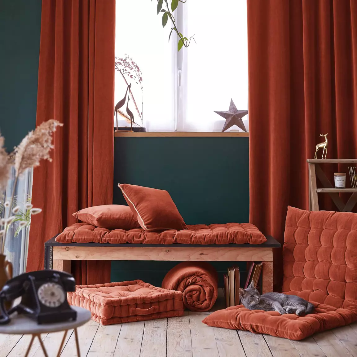 Coussin de sol carré velours de coton (50 x 50 cm) César Terracotta