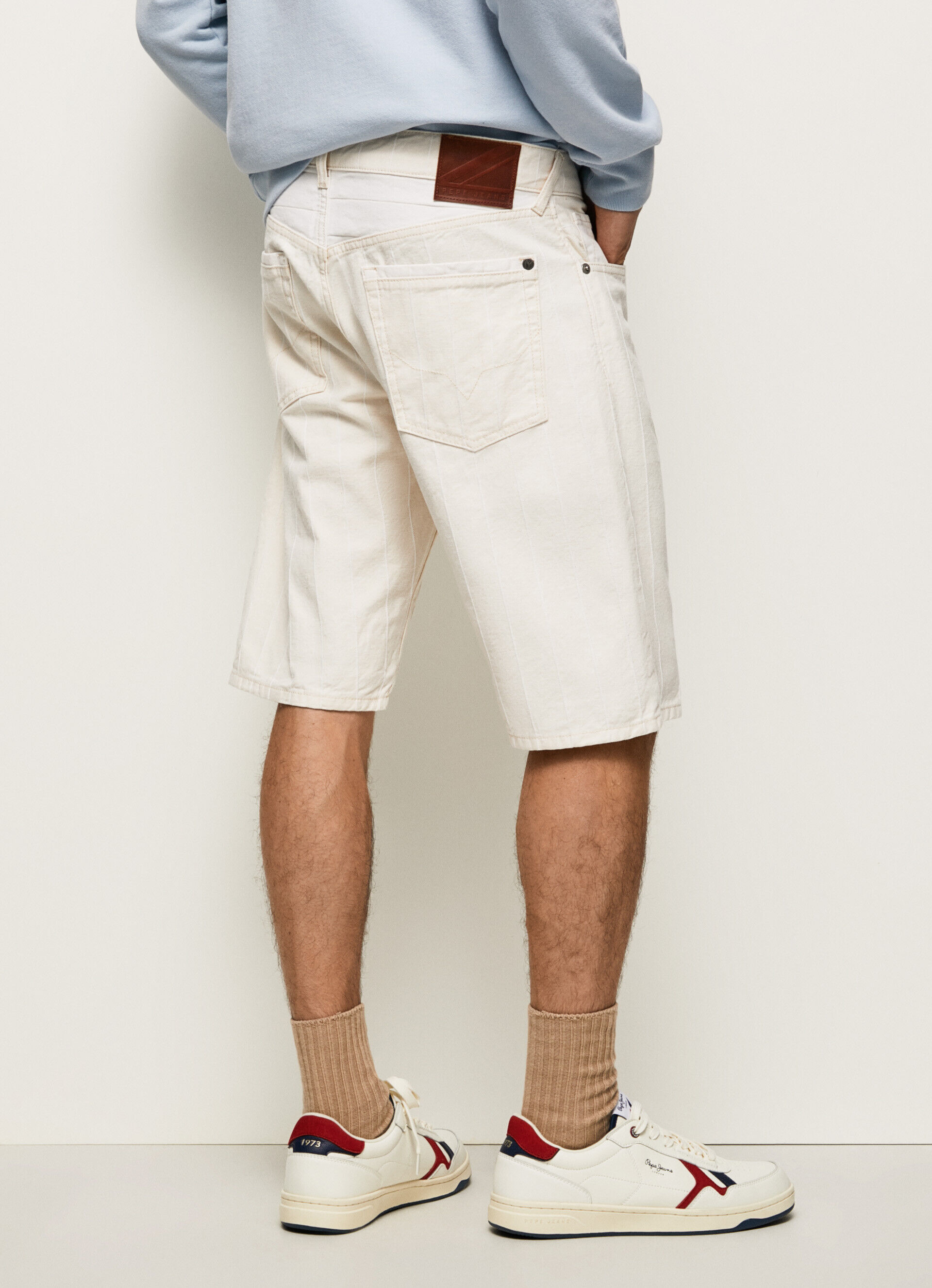 CALLEN FIT RELAXED DENIM BERMUDA - jeans