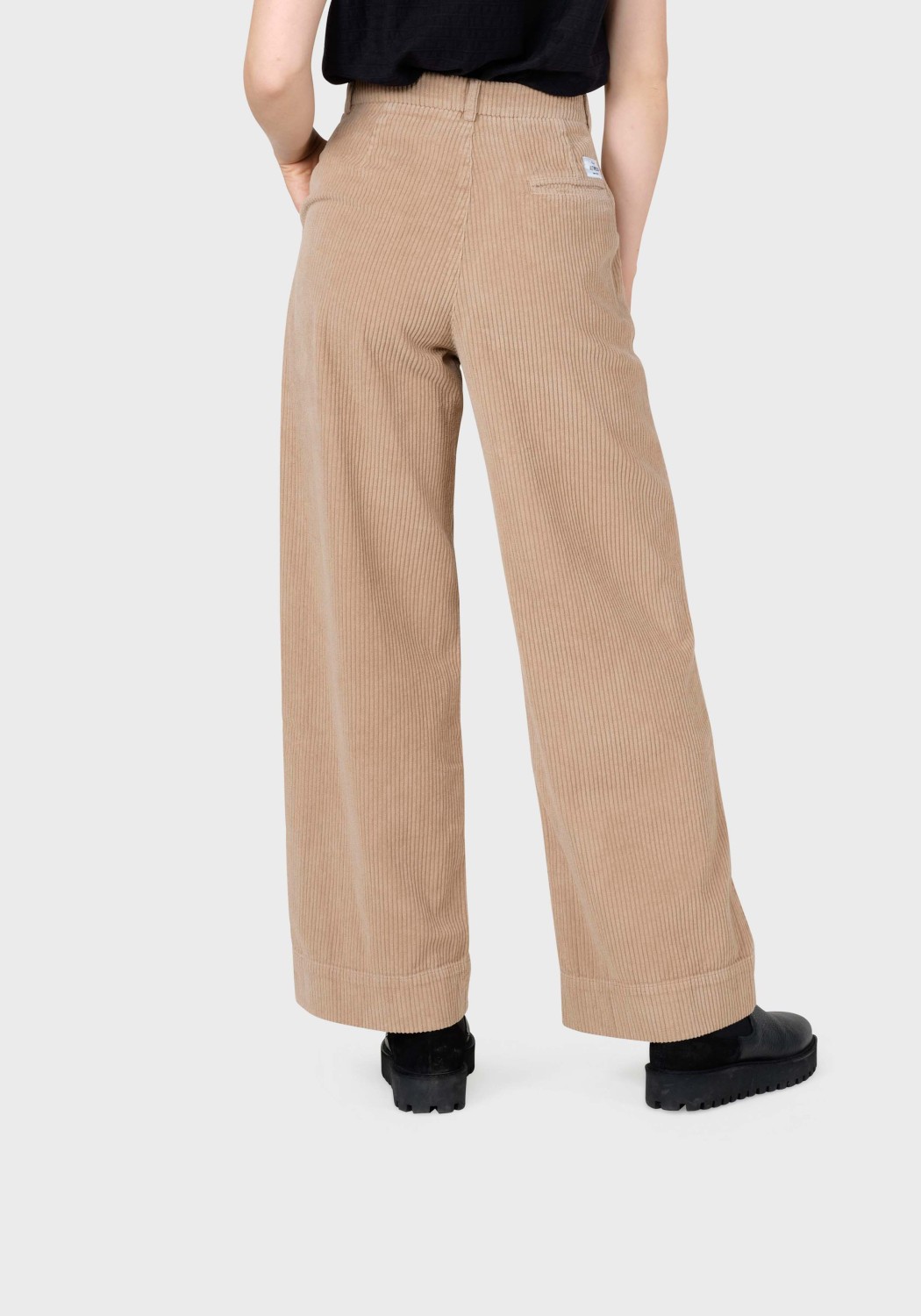 Klitmøller Collective Hose Lydia Jumbo Corduroy Sand