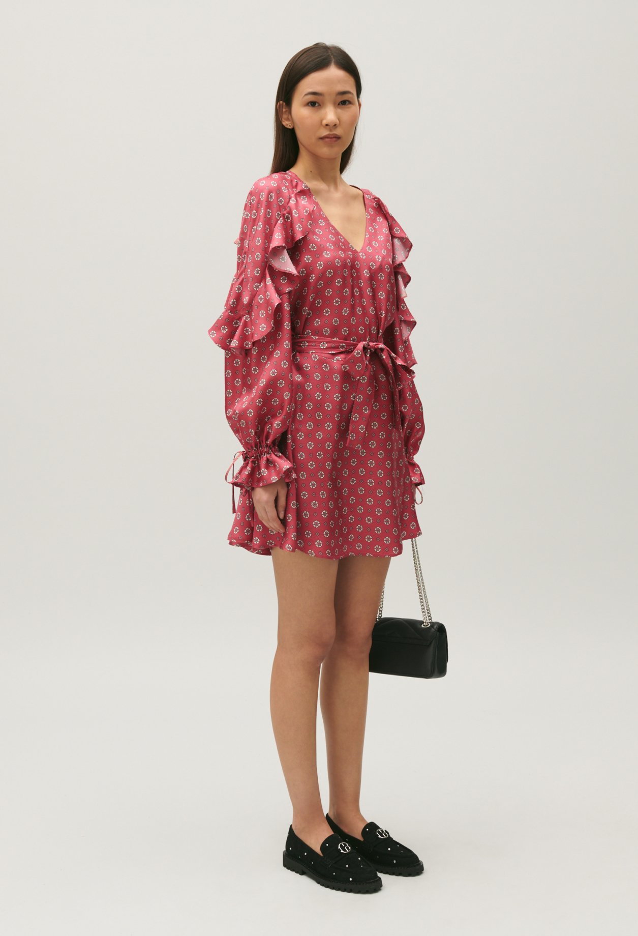 Robe courte satinee imprimee