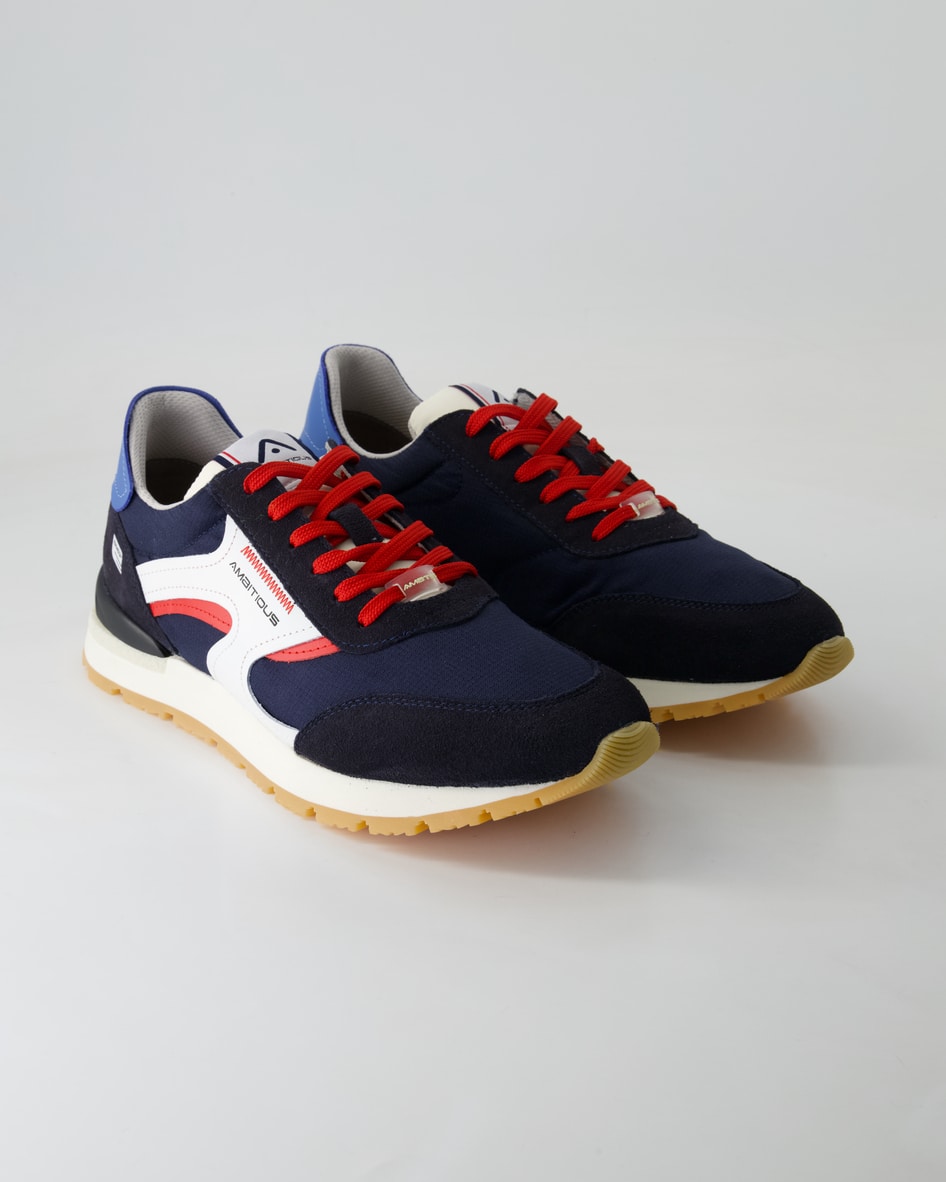 Ambitious Speedster Sneaker in Blau