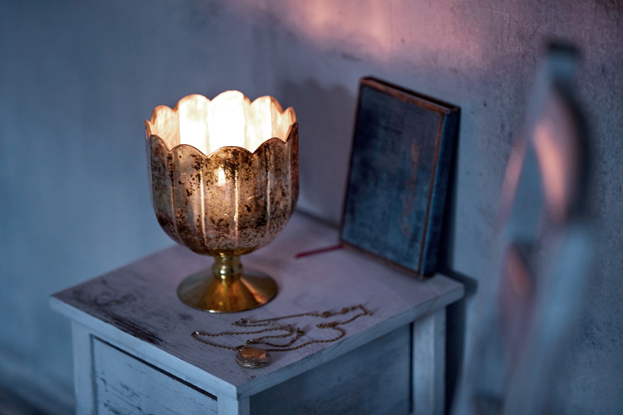 Windlicht 'Chalice', antik gold, Ø 14,5 cm, H 18 cm von fischer's lagerhaus