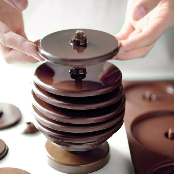 Moule œuf en chocolat 3D silicone Silikomart