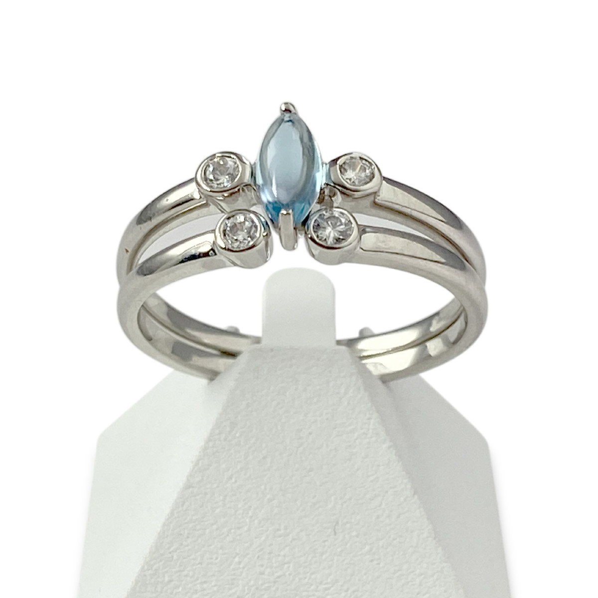 Duo bagues d'occasion or 375 blanc topaze bleue traitée et zirconia