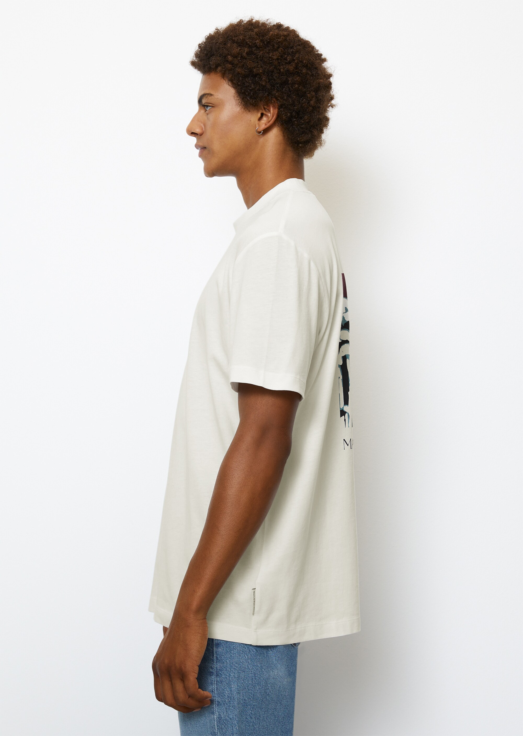 T-Shirt relaxed mit coolem Front- und Rückenprint
