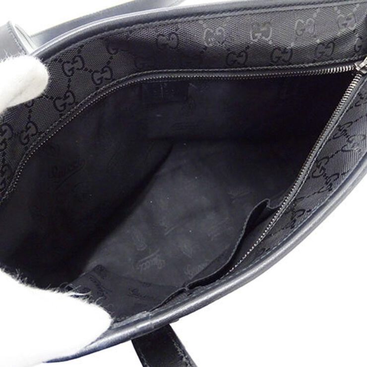 Gucci Vintage Gucci Shoulder Bag Black