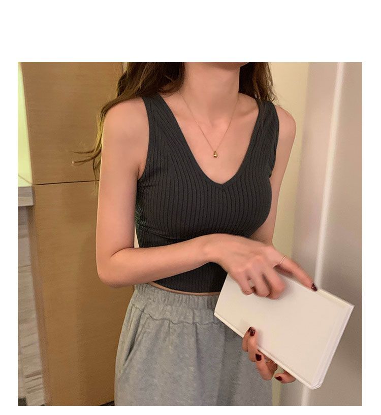 CaraMelody - V-hals effen cropped tanktop