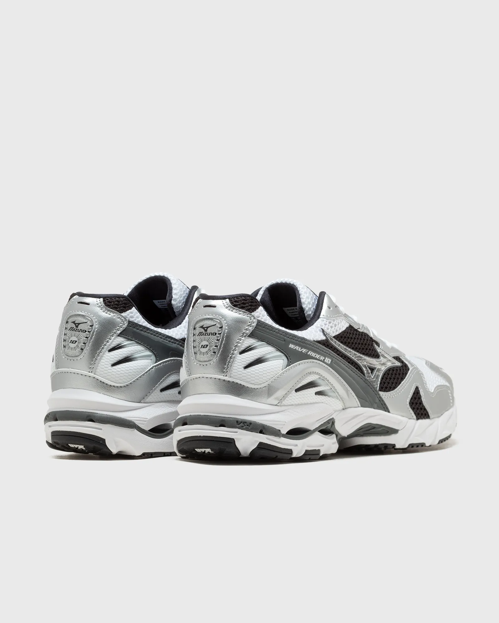 MIZUNO Wave Rider 10