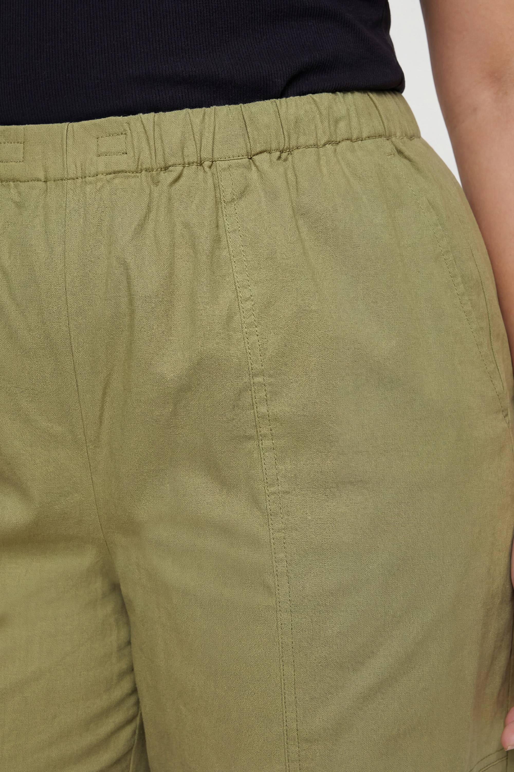 boohoo Pantalon Grande Taille En Popeline À Taille Élastiquée Et Coupe Barrel