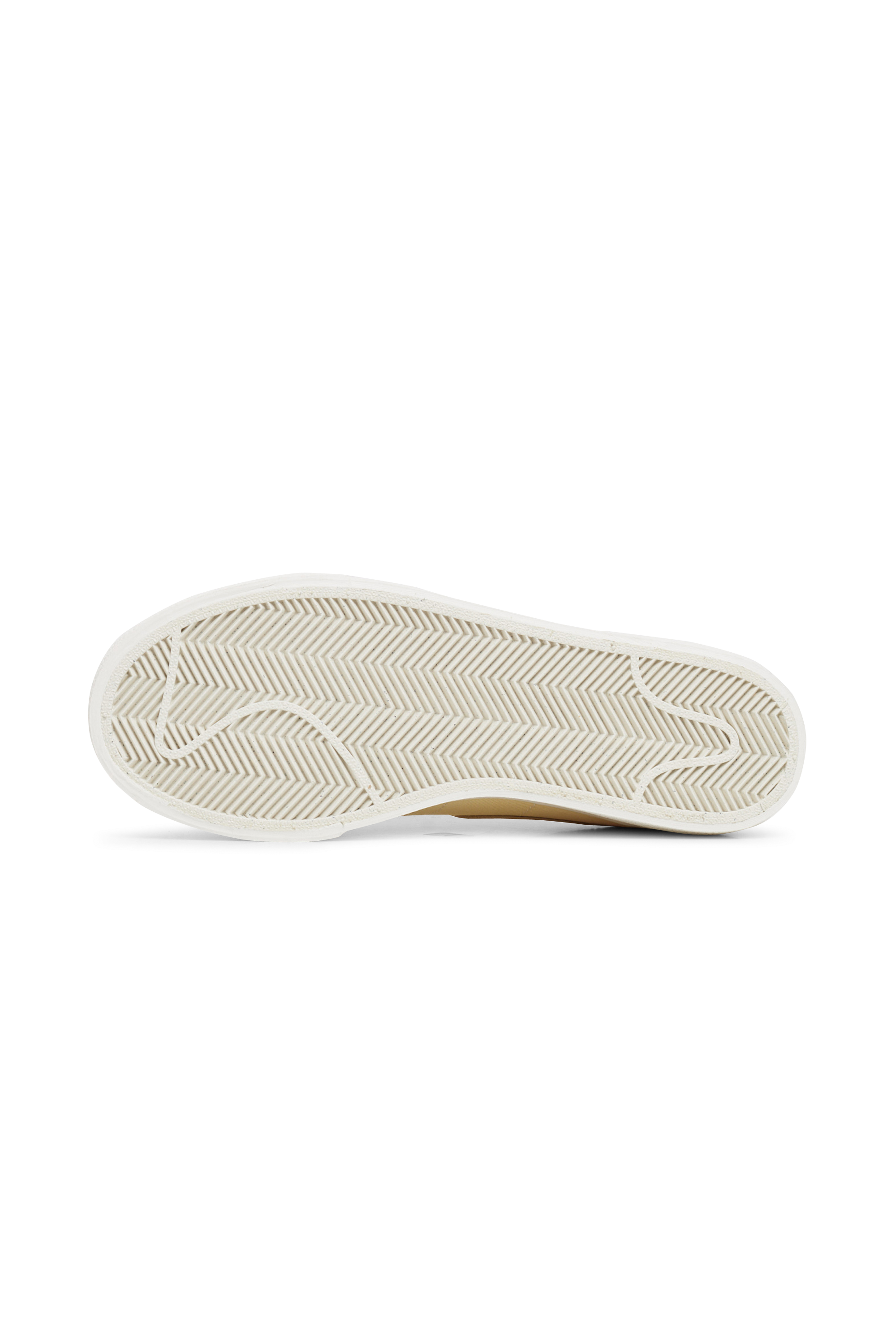 NIKE Baskets BLAZER LOW PLATFORM CNVS Beige