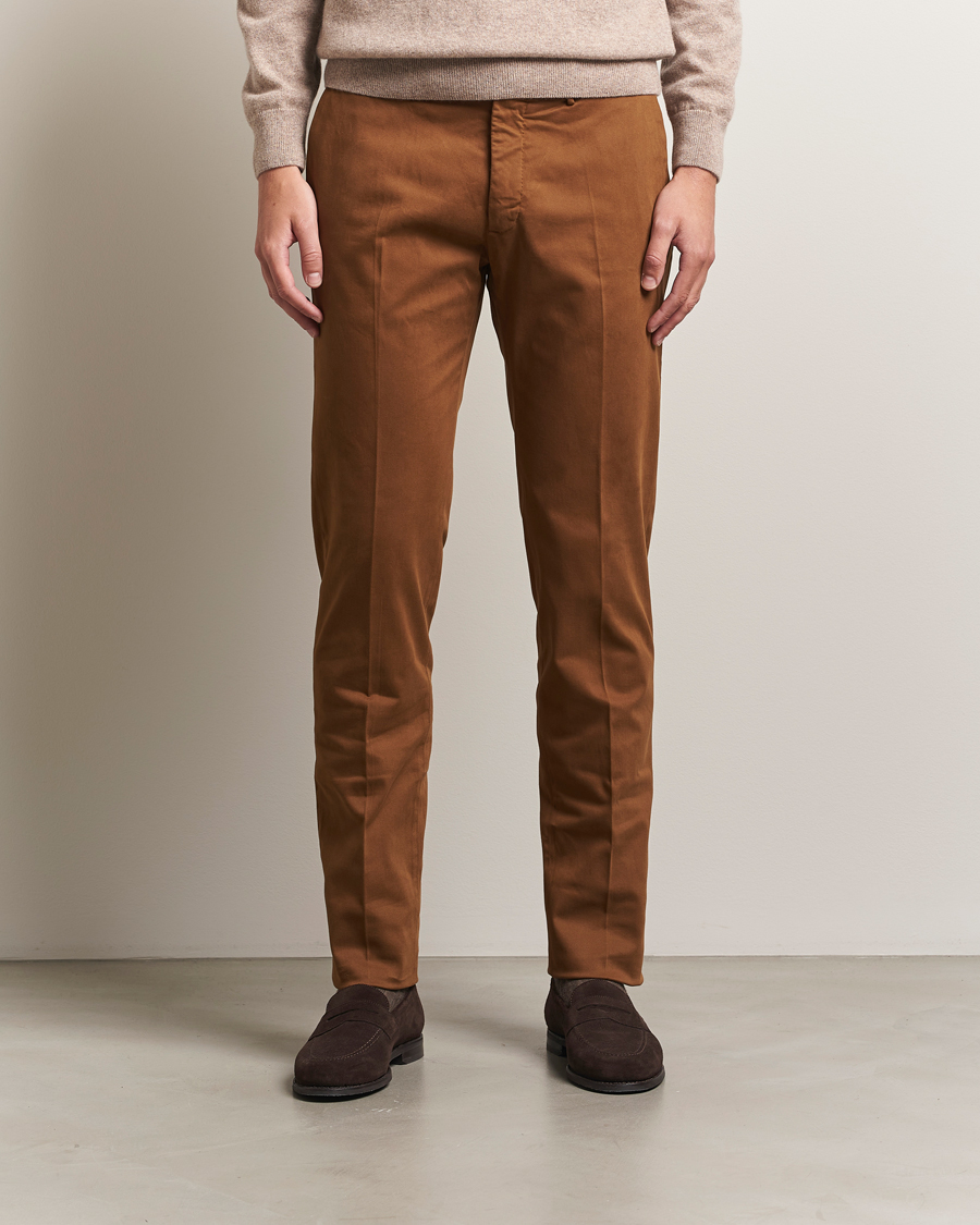 Incotex Slim Fit Cotton Stretch Chinos Brown