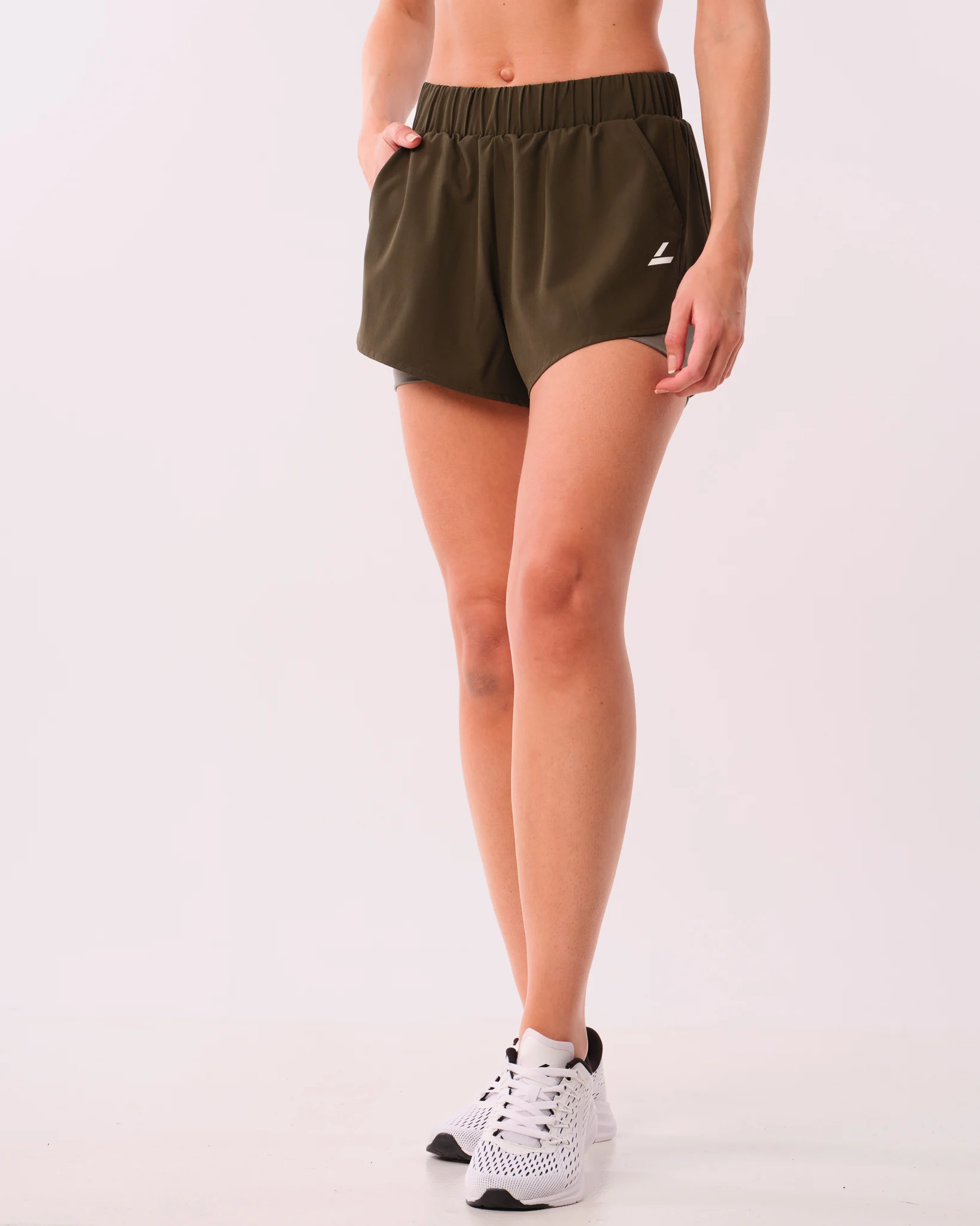 LEVITY Radical Run 2-1 Shorts Green Forest