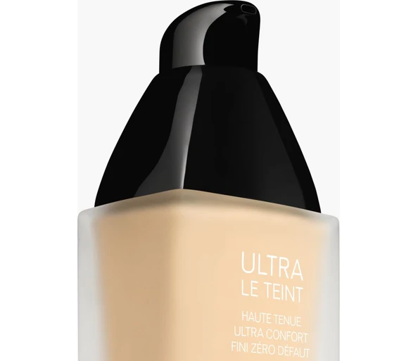 CHANEL ULTRA LE TEINT FLUIDE Haute tenue - ultra confort - fini zéro défautBD11