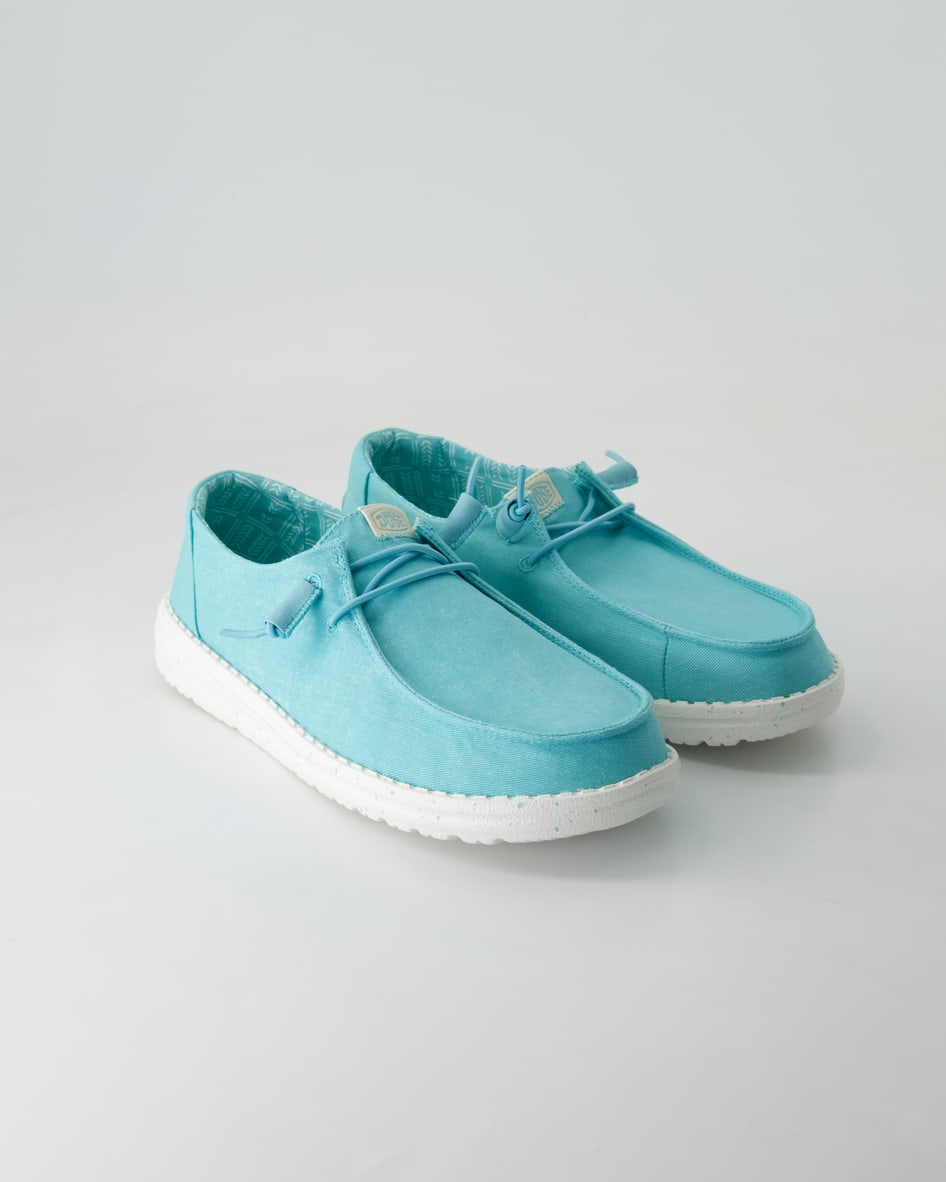 Hey Dude Wendy Canvas Sneaker in Grün