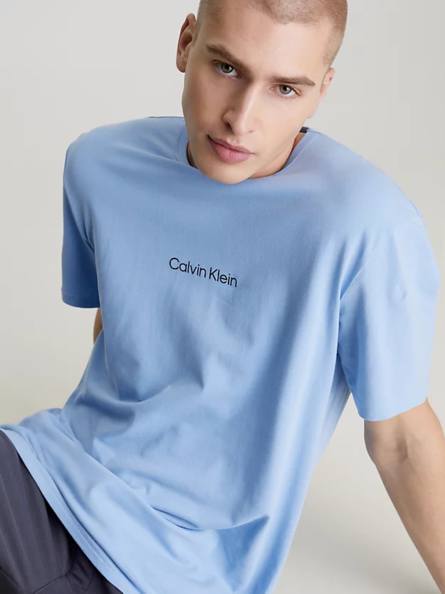 Camiseta Lounge - Estrutura Moderna