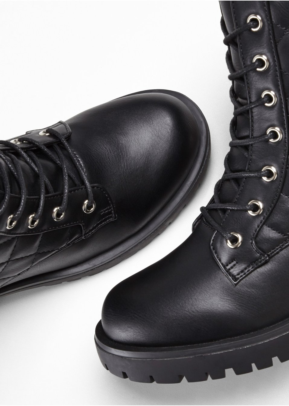 Boots à lacets