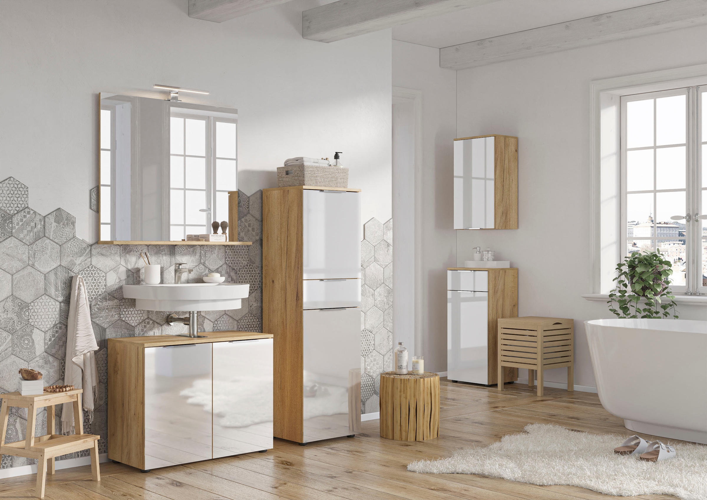 GERMANIA Hängeschrank »Avino« Breite 39 cm, Glasfront, Soft-Close-Funktion