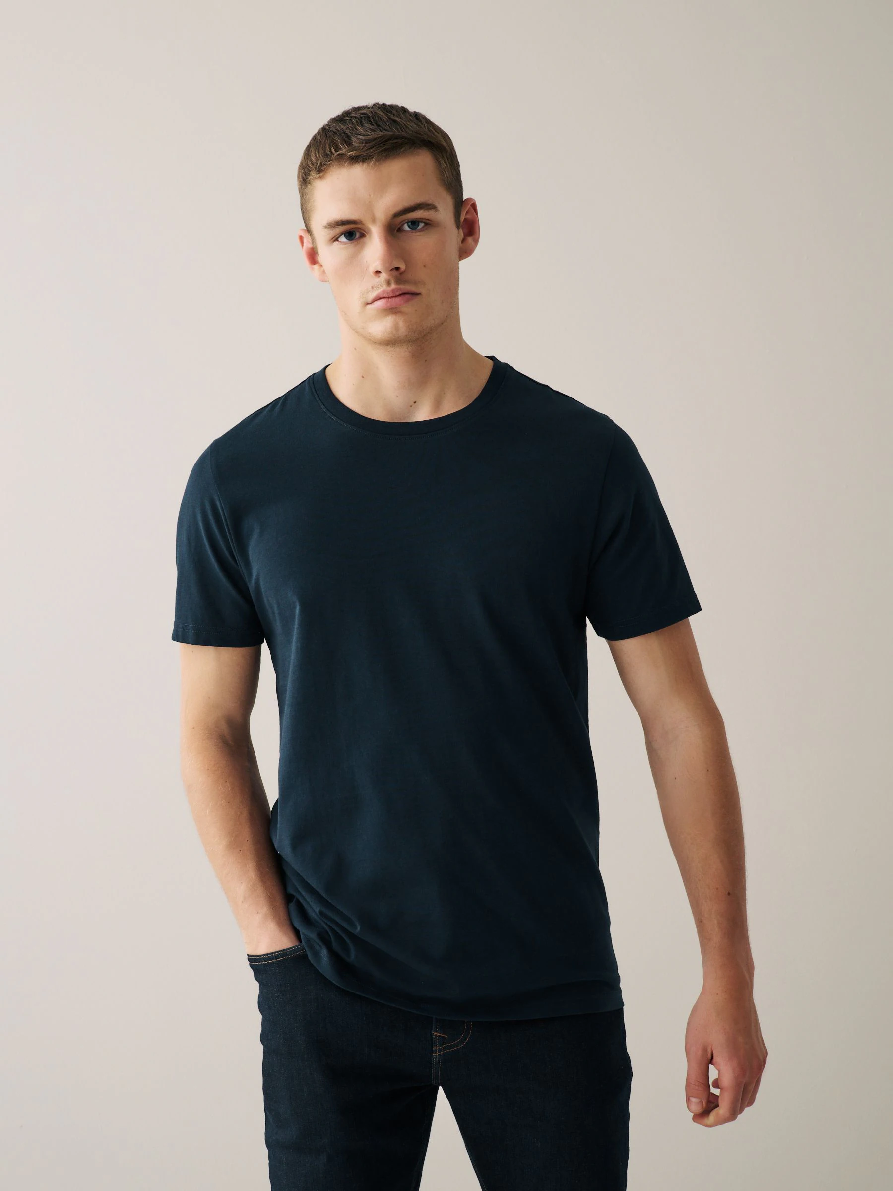 Marineblauw/ blauwgroen/ wit/ zwart/ groen/ bordeauxrood - Normale Pasvorm - Essential katoenen T-shirts verpakking van 6