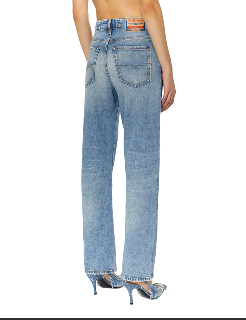 DIESEL JEAN FEMME LOOSE REGGY 7R4 BLEU DÉLAVÉ