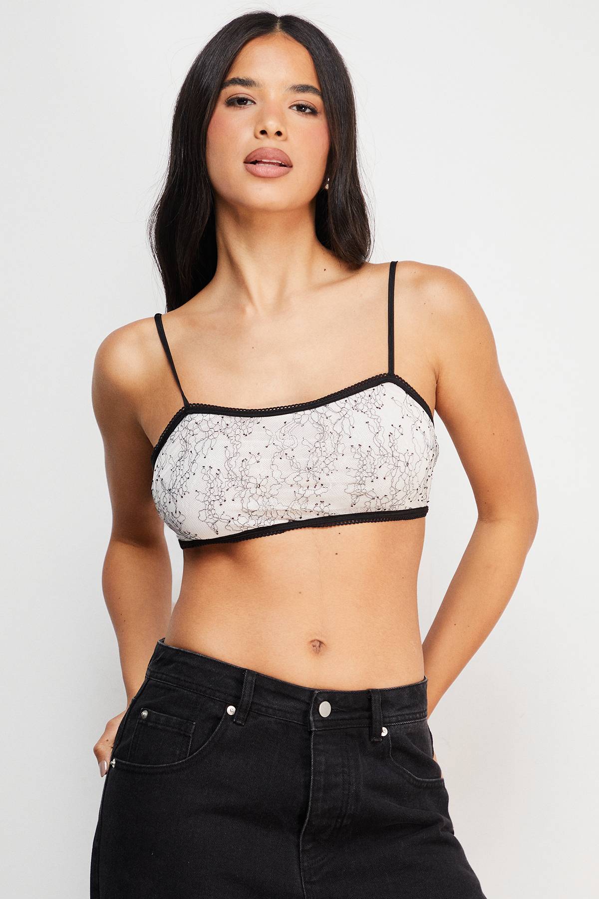 Warehouse Bralette en Dentelle à Encolure Carrée