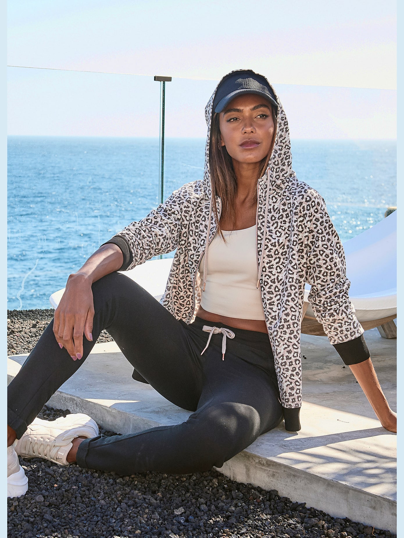 Veste sweat à capuche confortable