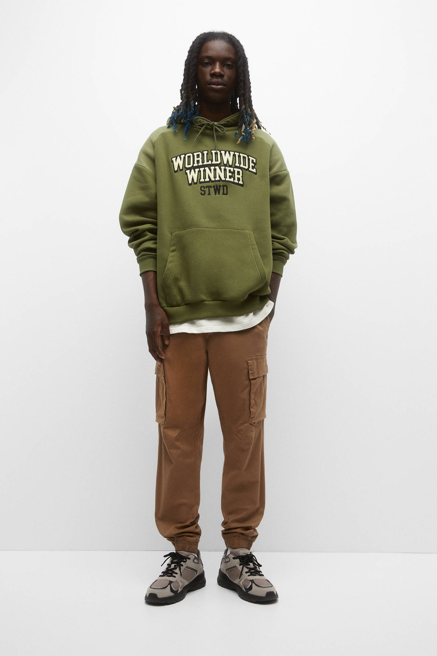 CALÇA JOGGER CARGO COR BÁSICA - CañaMELO
