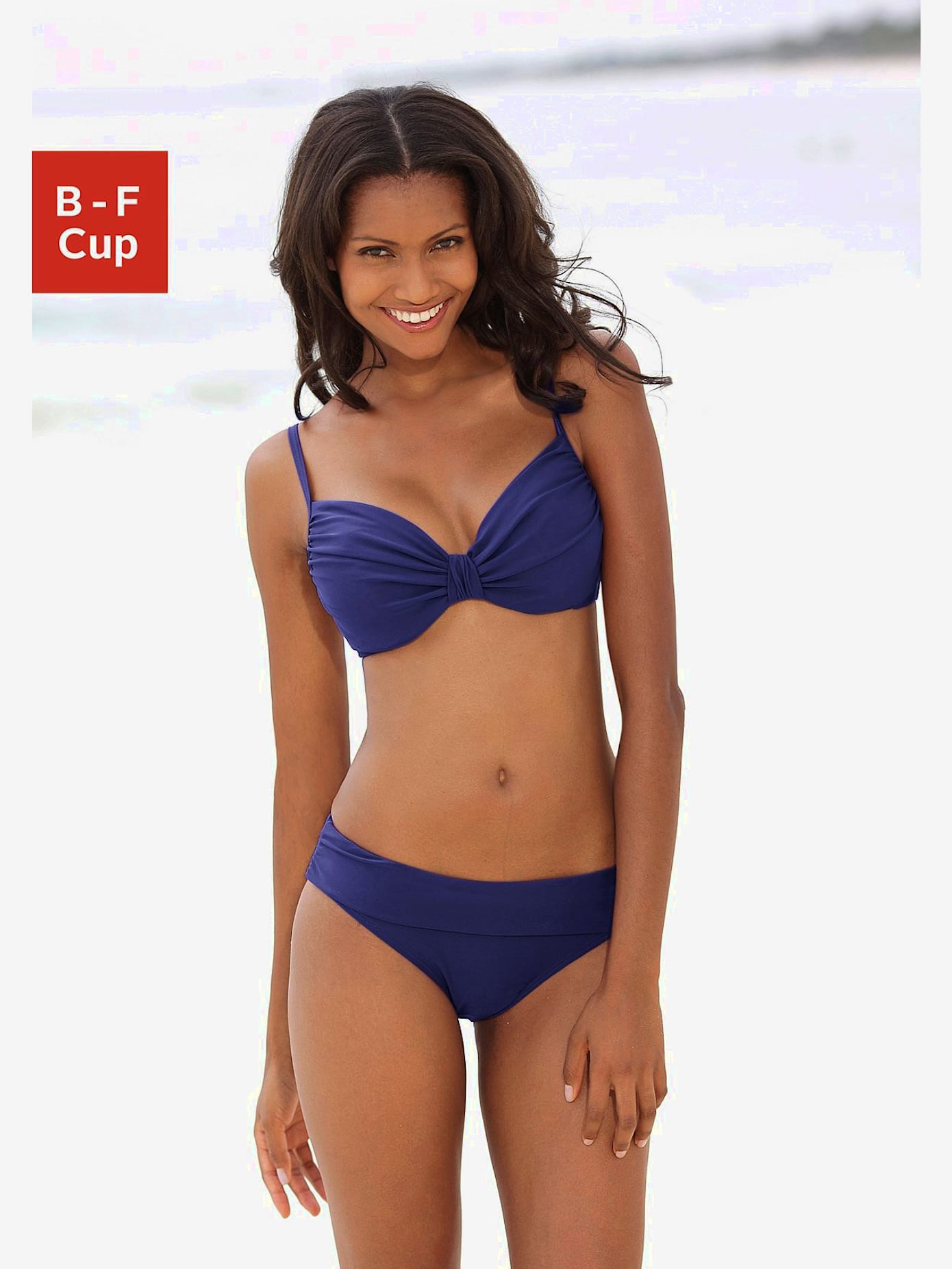 Maillot de bain à armatures coupe élégante, fronces raffinées