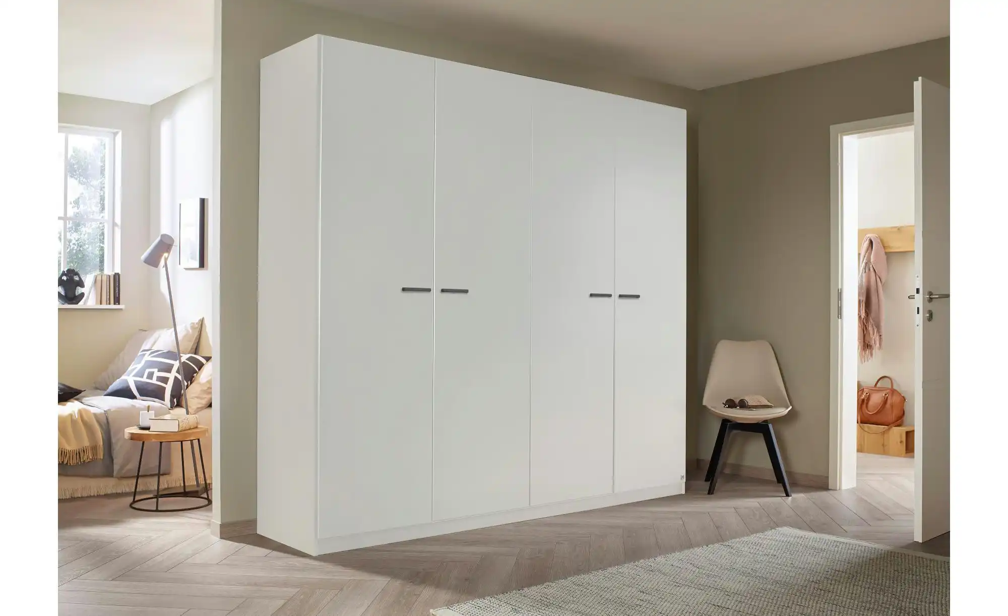 Drehtürenschrank