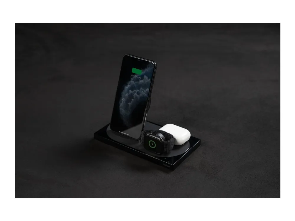 Belkin BoostCharge - Trådløs opladningsstander - 7.5 Watt - sort - for Apple AirPods; AirPods Pro; iPhone 11, 12, 7, 8, SE, X, XR, XS, XS Max; Watch