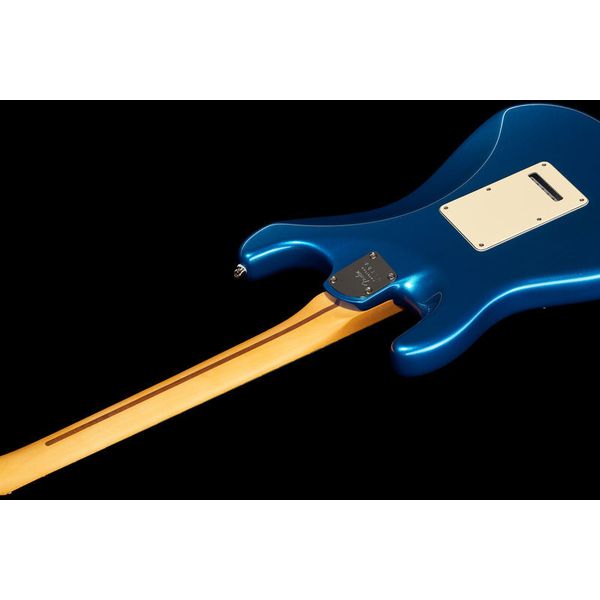 Fender AM Ultra Strat MN Cobra Blue