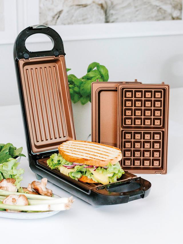 Kontaktgrill mit Wechselplatten, Grill, Waffel und Omelette