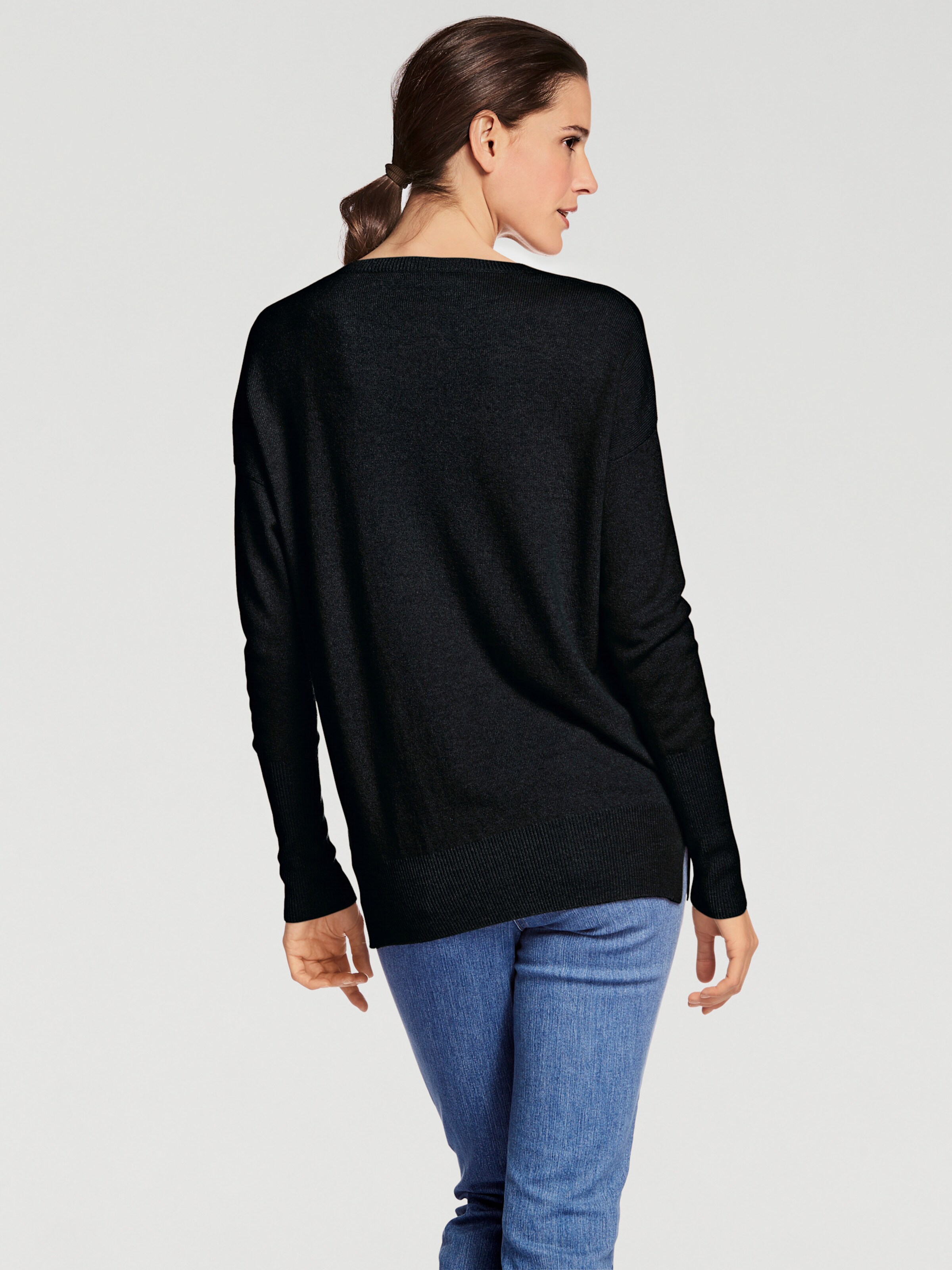 V-Pullover