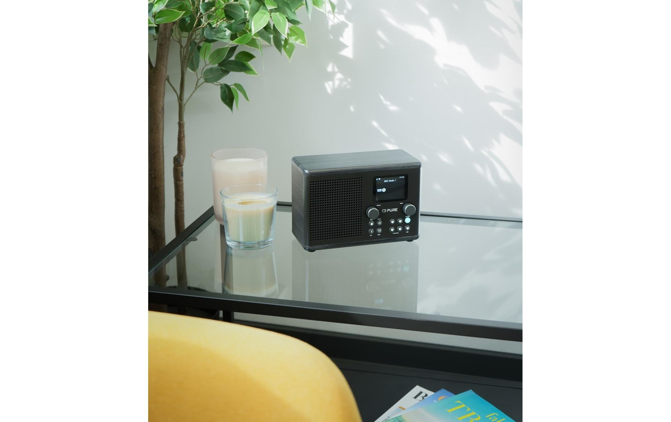 DAB+ Radio Classic H4i Schwarz/Esche<br>Das charmante kompakte Internetradio