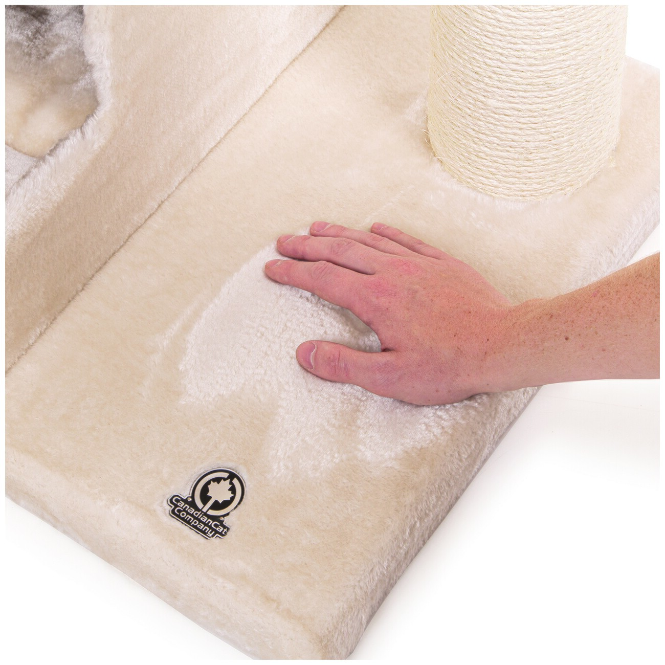 Canadian Cat Company Kratzbaum Vancouver beige