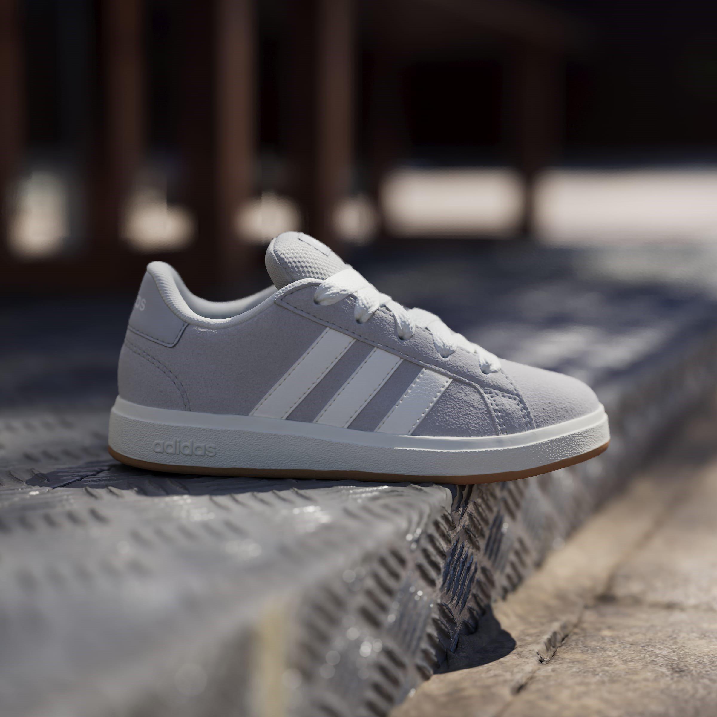adidas Grand Court 00s Trainers Juniors