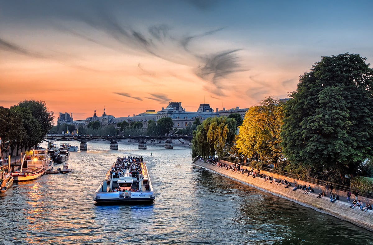 Städtetrip Paris mit Bootsfahrt für 2