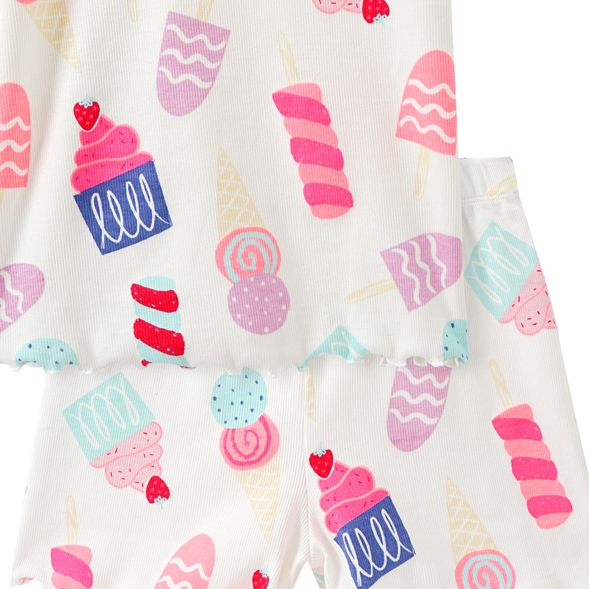 Famy Mädchen Shorty mit Eis allover weiss