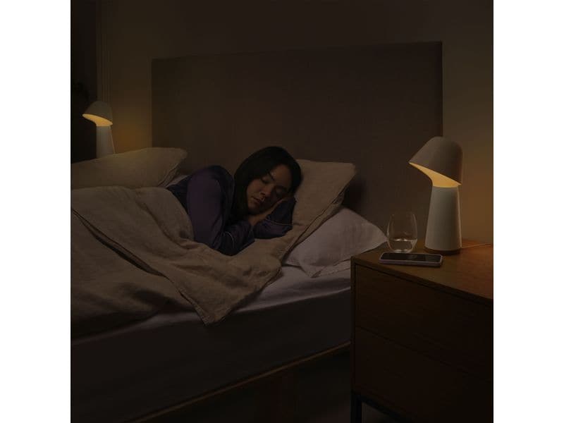 Philips Hue Tischleuchte White & Color Ambiance Twilight we Smarte Nachttischlampe zum Schlafengehen und Aufwachen