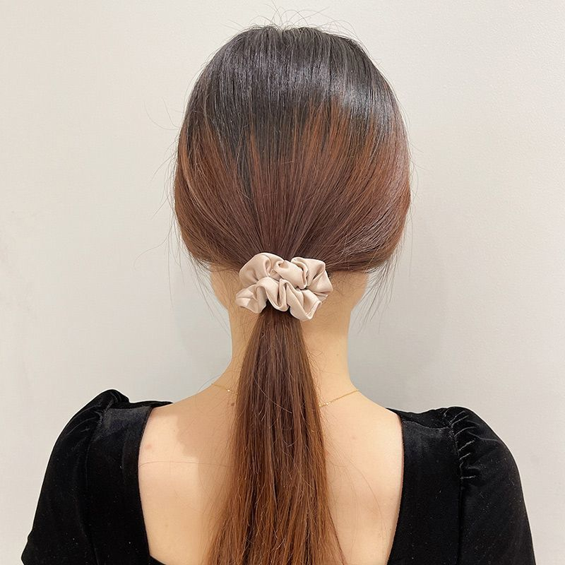 (5er Set) Satin Scrunchies Elastische Haargummis Haarschmuck Haarband - Braun / Schwarz