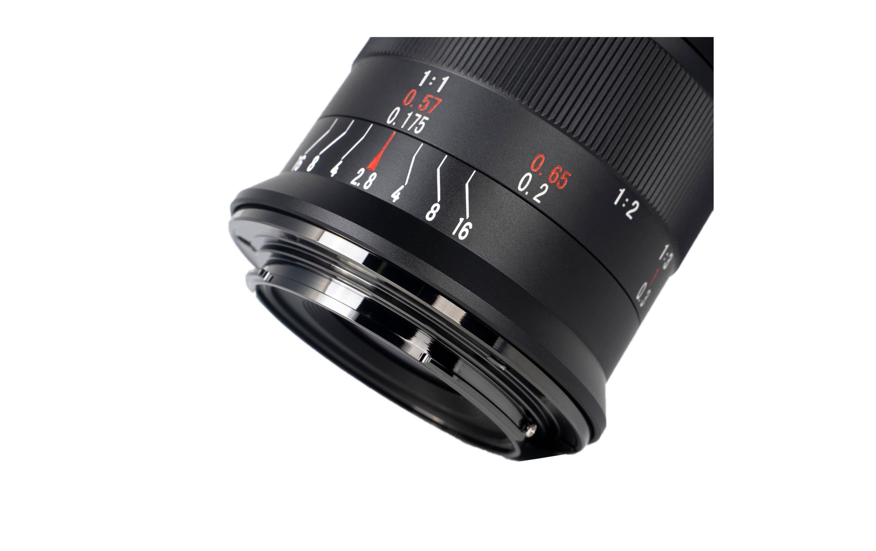 Festbrennweite 60mm F/2.8 Mark II – MFT<br>Festbrennweite mit brillanter Optik und robuster Verarbeitungsqualität