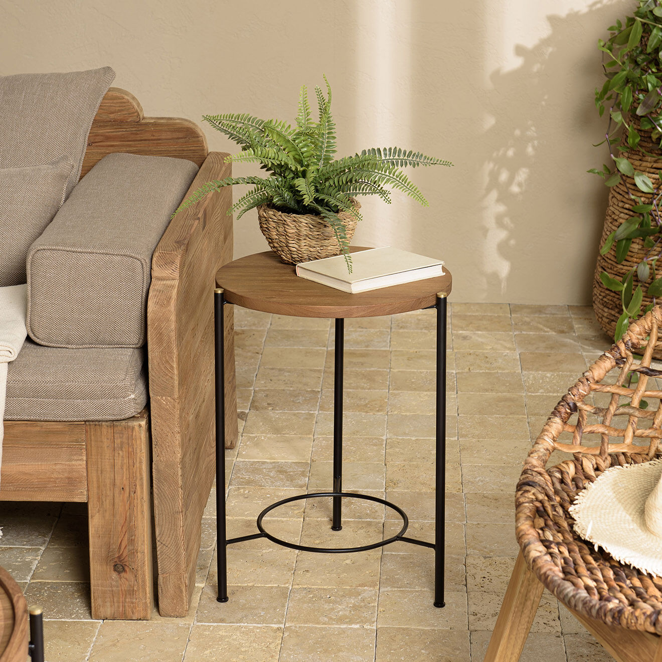 Macabane Table d'appoint ronde 3 pieds en métal noir Sixtine bois - 40x42x55 cm